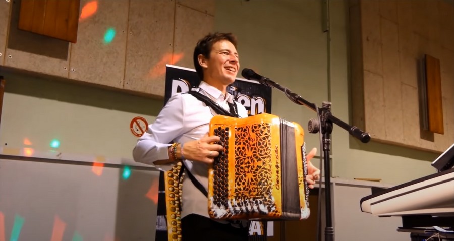 Damien Poyard et son accordéon