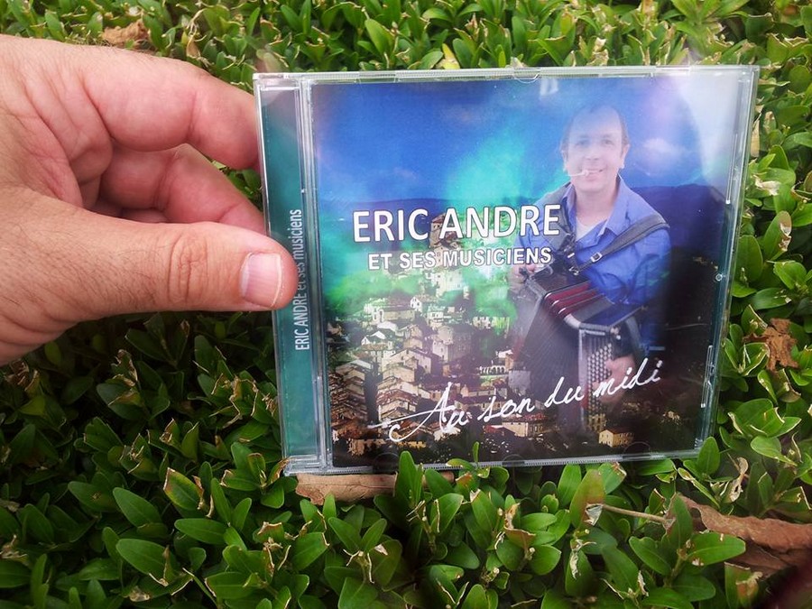 Eric André accordéon